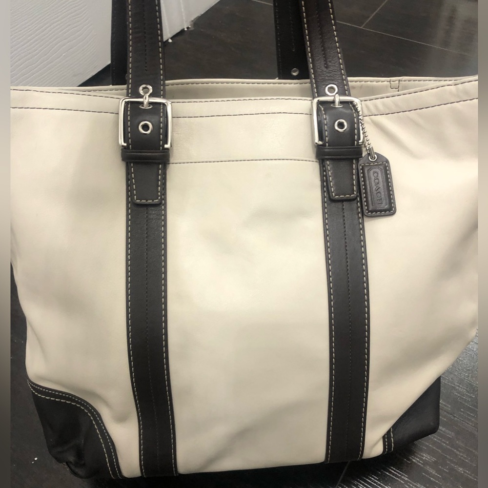 Coach Tote Bag - Purse